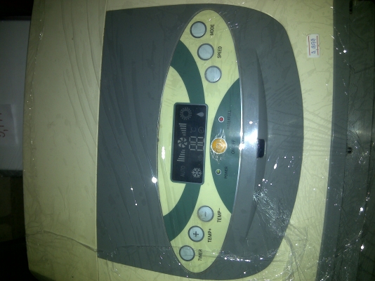 แอร์เคลื่อนที่ AJ ขนาด 12000 BTU. สภาพพร้อมใช้อุปกรณ์ครบ