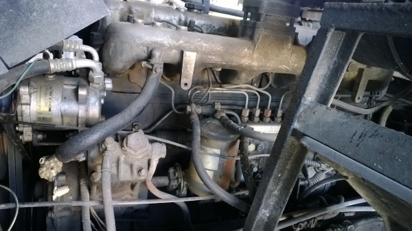 10ล้อท้ายลาด NISSAN UD CW30หัวเก๋ง454.. เครื่อง230แรง PE6  รถสภาพดีพร้อมใฃ้ เล่มพร้อม....