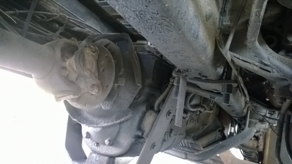 10ล้อท้ายลาด NISSAN UD CW30หัวเก๋ง454.. เครื่อง230แรง PE6  รถสภาพดีพร้อมใฃ้ เล่มพร้อม....