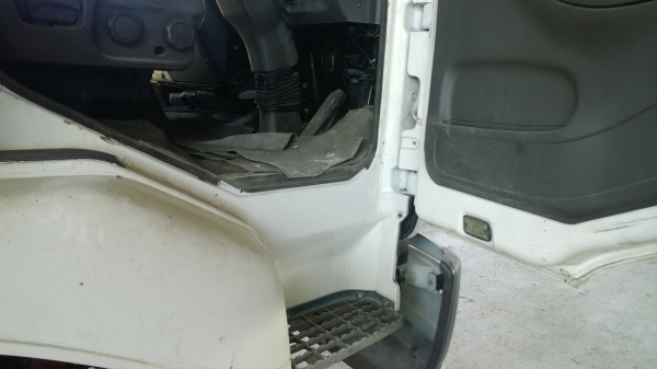 10ล้อท้ายลาด NISSAN UD CW30หัวเก๋ง454.. เครื่อง230แรง PE6  รถสภาพดีพร้อมใฃ้ เล่มพร้อม....