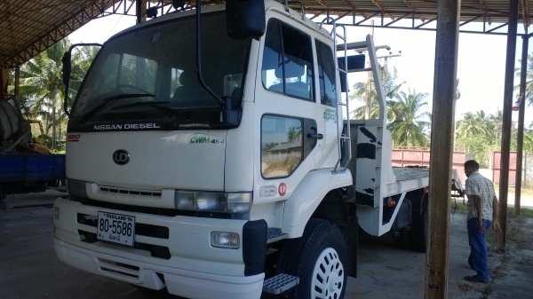 10ล้อท้ายลาด NISSAN UD CW30หัวเก๋ง454.. เครื่อง230แรง PE6  รถสภาพดีพร้อมใฃ้ เล่มพร้อม....