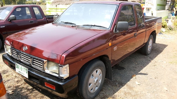 ***ขายแล้วครับขอบคุณ Truck2hand ขายกระบะแค็ป NISSAN BIG-M BD25 ฝาแดงยอดนิยม ปี38/95จอเหลี่ยม เครื่องฝาแดงเดิมๆแห้ง แรง อึด ช่วงล่างแน่นคัสซีดีเดิมไม่ปะไม่ดาม พื้นปูกระบะ หัวเก๋งไม่ผุ ภายในสวยคอนโซลครบ พ.ธรรมดา แอร์ ยางดี4เส้น สีสันสวย รถเคลียร์สีมา เก็บฝา