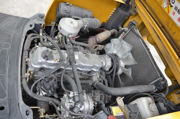 ขาย Tcm FG10T3 เบนซิน Nissan K15 ออโต้ 1 ตัน ยกสูง	3 เมตร