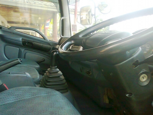 รถหกล้อ HINO รถปี 52 เครื่องยนต์ 175 แรงม้า จัดไฟแน๊นซ์ได้ 800,000 บาท.