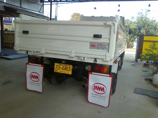 รถหกล้อ HINO รถปี 52 เครื่องยนต์ 175 แรงม้า จัดไฟแน๊นซ์ได้ 800,000 บาท.