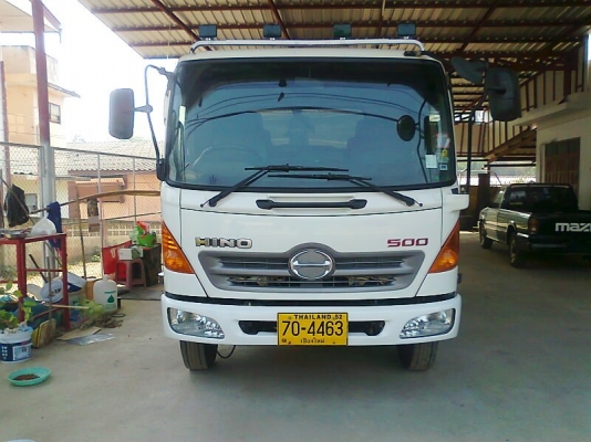 รถหกล้อ HINO รถปี 52 เครื่องยนต์ 175 แรงม้า จัดไฟแน๊นซ์ได้ 800,000 บาท.