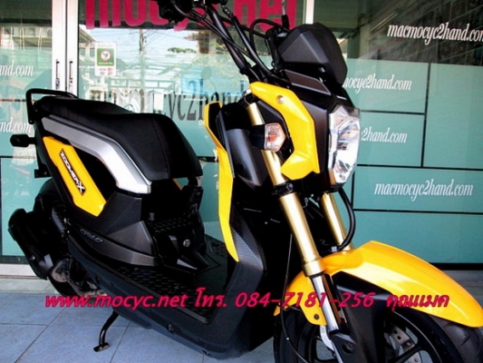 ZOOMER สีเหลือง รถเดือน ส.ค. 2556 แค่ 5 เดือน  แถมฟรี ค่าโอน  เสื้อ และหมวกกันน็อก 41900