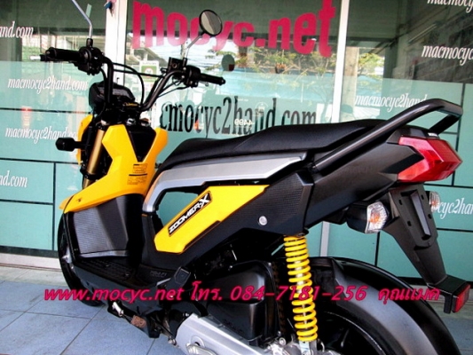 ZOOMER สีเหลือง รถเดือน ส.ค. 2556 แค่ 5 เดือน  แถมฟรี ค่าโอน  เสื้อ และหมวกกันน็อก 41900