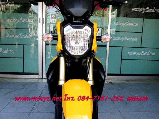 ZOOMER สีเหลือง รถเดือน ส.ค. 2556 แค่ 5 เดือน  แถมฟรี ค่าโอน  เสื้อ และหมวกกันน็อก 41900