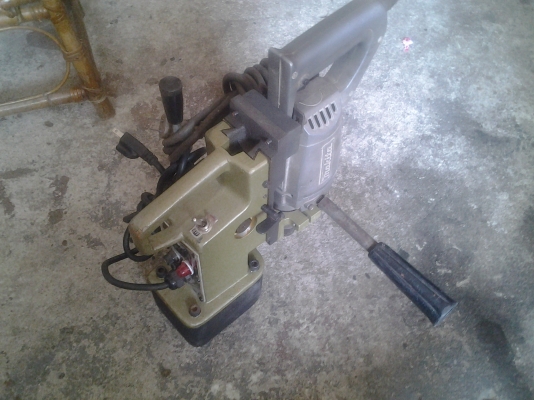 ขาย !! สว่านแม่เหล็ก atoli ตัวเล็ก สภาพสวยมาก พร้อมใช้