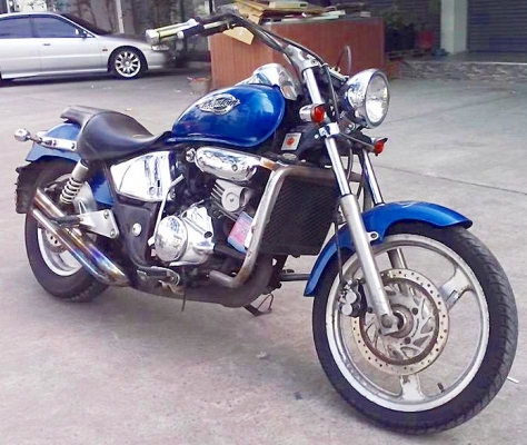 Honda Phantom 150cc.