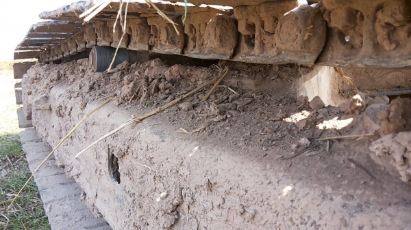 **870,000 บ.ต่อรอง**ขาย แบคโฮ KOBELCO Mark3 sk120 ไฟฟ้าเต็ม เครื่องเดิมปั้มเดิม แน่นดี แรง ช่วงล่างดี แทรกดีโรลเลอร์ดี โซ่ดี เอวแน่นทำงานดีไม่โหลด แอร์เย็น สีสันพอใช้ รถทำงานปกติ เอกสารเล่มทะเบียน พร้อมใช้ พร้อมลุยงาน ราคาต่อรองได้เด้อ พี่น้องครับ