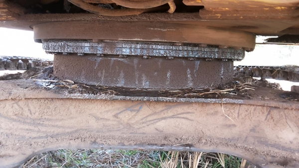 **870,000 บ.ต่อรอง**ขาย แบคโฮ KOBELCO Mark3 sk120 ไฟฟ้าเต็ม เครื่องเดิมปั้มเดิม แน่นดี แรง ช่วงล่างดี แทรกดีโรลเลอร์ดี โซ่ดี เอวแน่นทำงานดีไม่โหลด แอร์เย็น สีสันพอใช้ รถทำงานปกติ เอกสารเล่มทะเบียน พร้อมใช้ พร้อมลุยงาน ราคาต่อรองได้เด้อ พี่น้องครับ