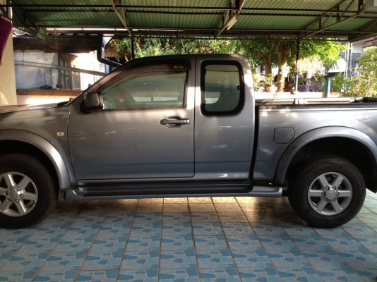 ขาย Izuzu D-Max 3.0 Hi-lander ปี 2004 สภาพดีมากครับ