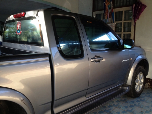 ขาย Izuzu D-Max 3.0 Hi-lander ปี 2004 สภาพดีมากครับ ขาย Izuzu D-Max 3.0 Hi-lander ปี 2004 สภาพดีมากครับ