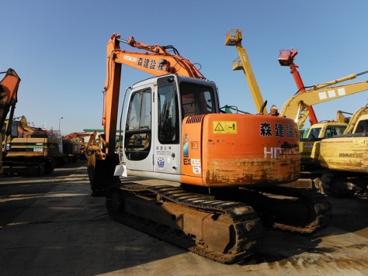 ขายด่วน Hitachi EX135USR  นำเข้าเองจากญี่ปุ่น  อาร์มพิเศษ  ใช้งานมาน้อย  4000 กว่าชม. สภาพสวยจริงๆๆ