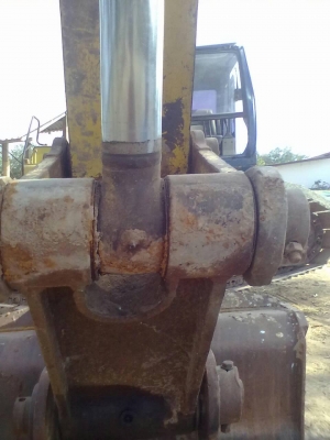 **950,000 บ.ต่อรอง**ขายแบคโฮ KOBELCO MARK3 SK200 เก๋งน้ำเงิน ซีเรียล16,xxx ไฟฟ้าตัด เครื่องเดิมปั้มเดิม แห้งๆไม่มีเยิ้ม แน่น ช่วงล่างเต็มสวยเอวแน่นทำงานเร็วไม่โหลด บูมอาร์สวย ไม่มีปะ สีสันดี พร้อมใช้ พร้อมลุยงาน เอกสาร อริยะ ราคาต่อรองได้เด้อ พี่น้องครับ **950,000 บ.ต่อรอง**ขายแบคโฮ KOBELCO MARK3 SK200 เก๋งน้ำเงิน ซีเรียล16,xxx ไฟฟ้าตัด เครื่องเดิมปั้มเดิม แห้งๆไม่มีเยิ้ม แน่น ช่วงล่างเต็มสวยเอวแน่นทำงานเร็วไม่โหลด บูมอาร์สวย ไม่มีปะ สีสันดี พร้อมใช้ พร้อมลุยงาน เอกสาร อริยะ ราคาต่อรองได้เด้อ พี่น้องครับ