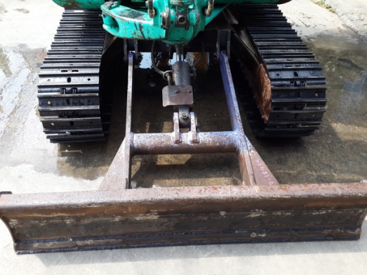 ขาย รถขุด KOMATSU รุ่น PC30-7- แทร็กเหล็ก มือสองญี่ปุ่น