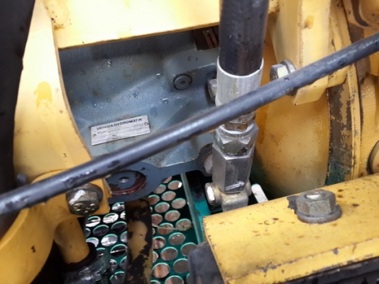 ขาย รถขุด KOMATSU รุ่น PC30-7- แทร็กเหล็ก มือสองญี่ปุ่น