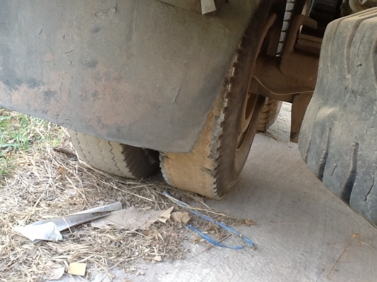 ขอบคุณพี่น้องจากสารคามครับ ขอบคุณทีมงานT2Hครับขายครับ10ล้อเพลาเดียวไม่ดั้มเครื่อง6d14แคชชีงามมากๆเครื่องไม่มีไอพร้อมลุยงานทะเบียนเต็มพร้อมโอน