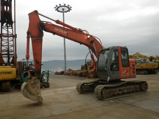 ขายด่วน Hitachi ZX135 US  มีลายหัวเจาะนำเข้าจากญี่ปุ่นโดยตรงยังไม่ผ่านการใช้งานในไทย สภาพสวยมาก จริงๆๆจ้า