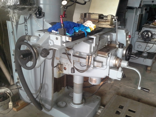 เครื่องมิลลิ่ง M4 ญี่ปุ่น MAKINO ระบบฟีดอัตโนมัตครบ มีลิเนียร์ และหน้าจอดิจิตอล สภาพเครื่องพร้อมใช้งาน