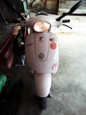 **Vespa 50 Automatic-scooter**