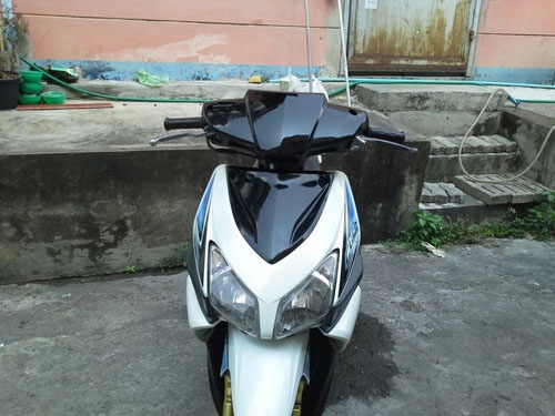 click ปี 49 สีขาว ฟ้า รถสวยมาก เครื่องเดิม แน่นๆ ไม่หอน ไม่มีควันขาว เอกสารครบ click ปี 49 สีขาว ฟ้า รถสวยมาก เครื่องเดิม แน่นๆ ไม่หอน ไม่มีควันขาว เอกสารครบ