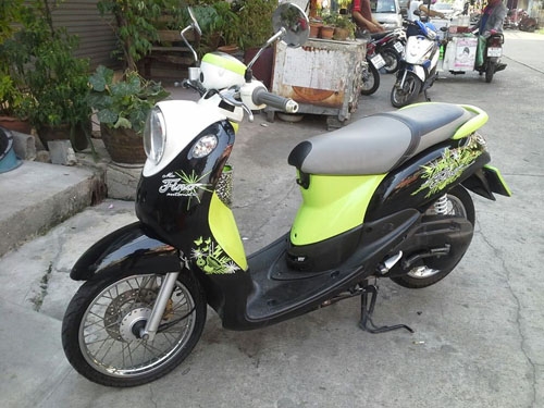 fino ปี 54 สีดำ เขียว สภาพรถ 95 เปอร์เซ็นต์ เครื่องเดิม แน่นๆ ไม่หลวม ไม่หอน fino ปี 54 สีดำ เขียว สภาพรถ 95 เปอร์เซ็นต์ เครื่องเดิม แน่นๆ ไม่หลวม ไม่หอน