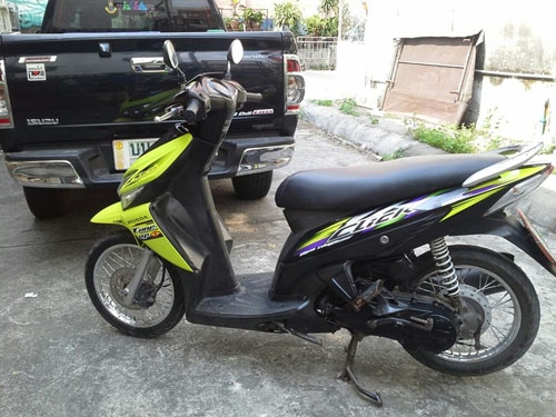 click ปี 50 สีเขียวมะนาว ดำ รถสวยมาก เครื่องเดิม แน่นๆ ไม่หอน ไม่มีควันขาว เอกสารครบ click ปี 50 สีเขียวมะนาว ดำ รถสวยมาก เครื่องเดิม แน่นๆ ไม่หอน ไม่มีควันขาว เอกสารครบ