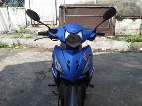 Wave 100 x ปี 52 เครื่องแน่น ไม่หลวม ชุดสีตามรูป เอกสารครบ Wave 100 x ปี 52 เครื่องแน่น ไม่หลวม ชุดสีตามรูป เอกสารครบ