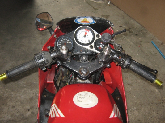 ขาย HONDA NSR.150 cc.พร้อมเล่มทะเบียนไม่โอน (กรุณาอ่านรายละเอียด)