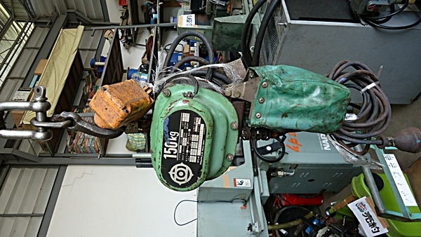 ขายรอกโซ่ HITACHI 150kg.