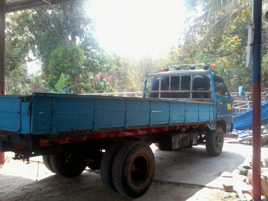 หกล้อกลาง อีซูสุ KS100แรง ยกหัวได้ พร้อมใช้งาน (ลดราคาแล้วครับ199000.บ) ขับส่งทั่วไทยครับท่าน