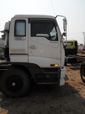 ขายรถบรรทุก 8 ล้อใหญ่ Isuzu กีก้า จากญี่ปุ่น