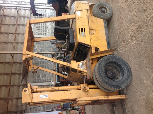 KOMATSU FG20 100,000