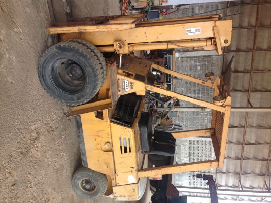KOMATSU FG20 100,000 KOMATSU FG20 100,000