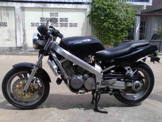 ขายมอเตอร์ไซร์ HONDA BROS 400 INVOY