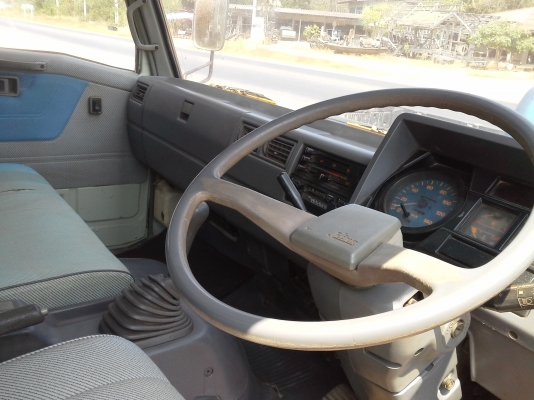 ขายรถ6ล้อhino fc120ดั๊ม สภาพสวย ยางใหม่6เส้น โทร081-3771710