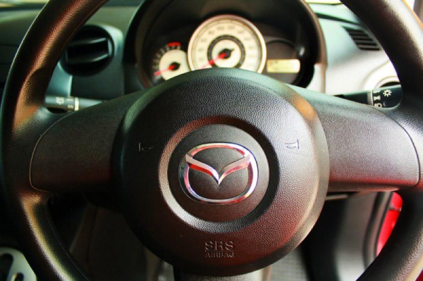 MAZDA 2 5Dr 1.5 AT ปี 2010 MAZDA 2 5Dr 1.5 AT ปี 2010