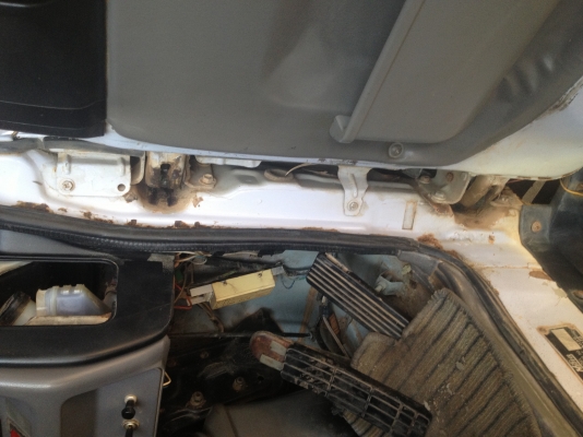 ขายFC4J ปี40รถห้างแท้ เครื่องเกียร์เดิมแอร์เย็น เครื่องดี คัทซีสวยกระบะเนียม