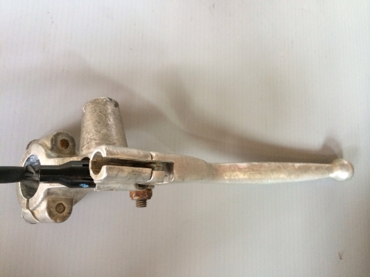 มือเบรคซ้ายของรถคลาสสิคไม่ทราบรุ่น