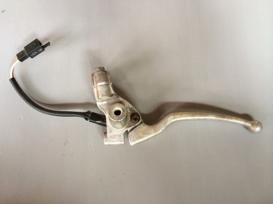 มือเบรคซ้ายของรถคลาสสิคไม่ทราบรุ่น