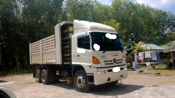 HINO FM2P  พี่ชิด ห้วยมงคล จังหวัด เพชรบุรี มัดจำกลางอากาศแล้วค่ะ