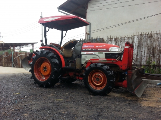 ยันร์ม่า 352 t ex ใบมีด ผาน 5 สภาพเดิมๆใช้งานใด้ปรกติ