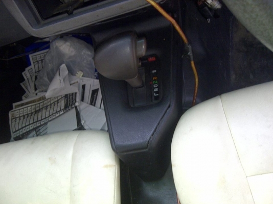 Vauxhall 4s เครื่องหัวฉีดเกีย auto แอร์เย็น 3 door รถการ์ตูนอังกิด 36,000