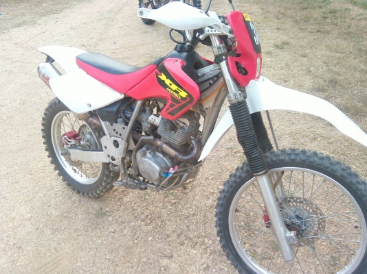ขาย xr 200 cc เครื่องแรงพร้อมออกทริป