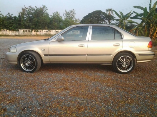 CIVIC EK(ตาโต)หัวฉีด AT+GAS พร้อมใช้ ABS / AIRBAG ตัวท๊อป