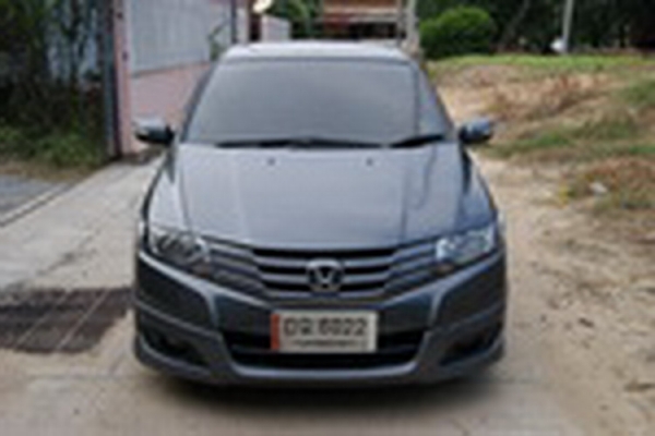 ขายรถสวยไม่มีชนไม่จมนำ้