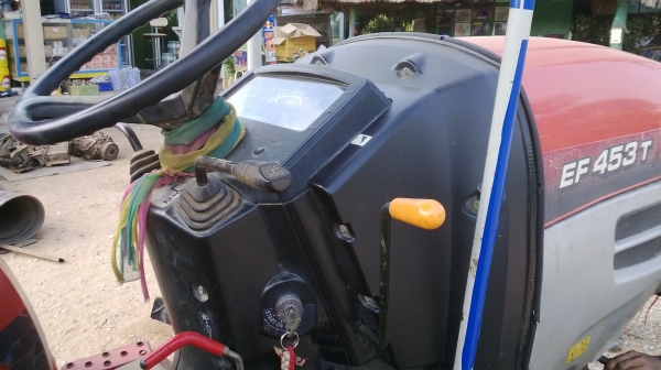 ยันมารื 45 แรง // มีผานพรวน ดันดินหน้า ผานไถ4ใบ // ราคาไม่แพง!!สอบถามโทร 081-0745778 ลุงโหนกรับสายจ้า